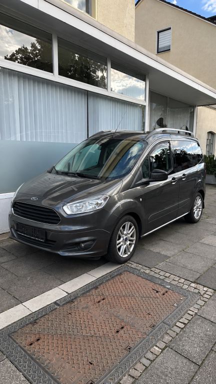 Image of Ford Tourneo Courier