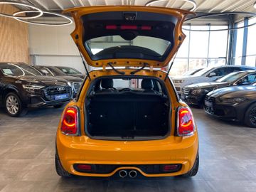 MINI Cooper SD *1.HAND*HEAD-UP*KAM*LED*PDC*TEMP*PANO*
