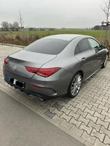 Mercedes-Benz CLA 200 Coupé AMG Line - Mercedes-Benz CLA 200 in Frankfurt (Main)