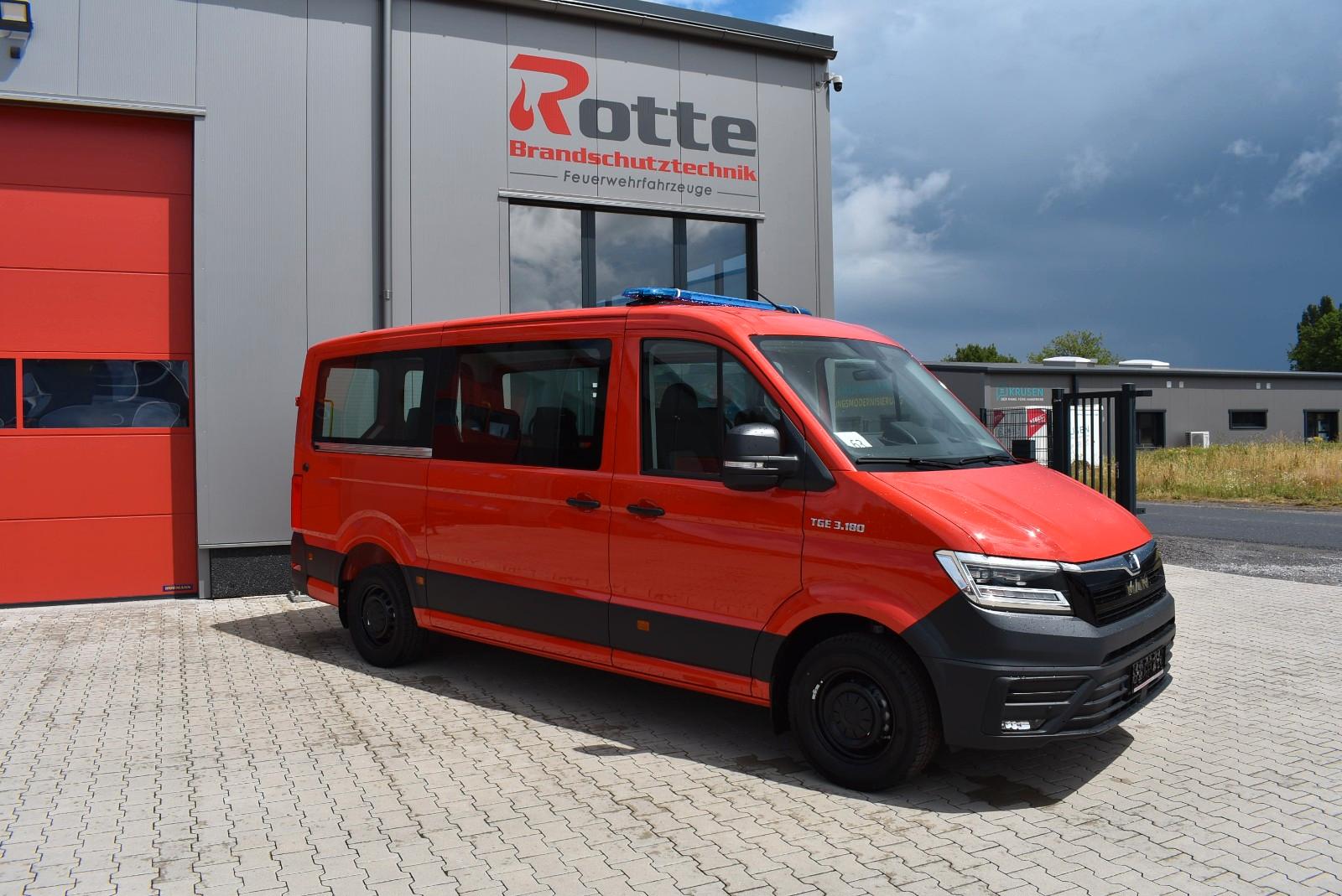 MAN TGE 3.180 4x2 Automatik Feuerwehr MTW 8-Sitzer