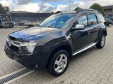 Dacia Duster I Prestige 4x4 *AHK* Klima - Dacia Duster aus 2011: Allradantrieb