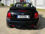 MINI "Black Beauty" Cooper S Cabrio Cooper S - schwarze MINI Cooper S Cabrio