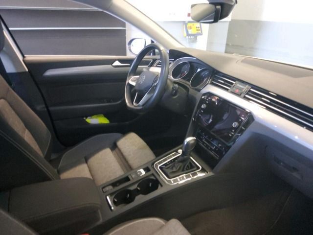 Volkswagen Passat Variant - Bild 5