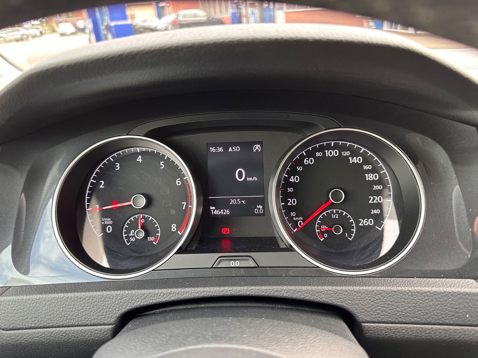 Fahrzeugabbildung Volkswagen Golf 1.5 Comfortline AHK/ACC/Pano/Navi/LED/Kamer
