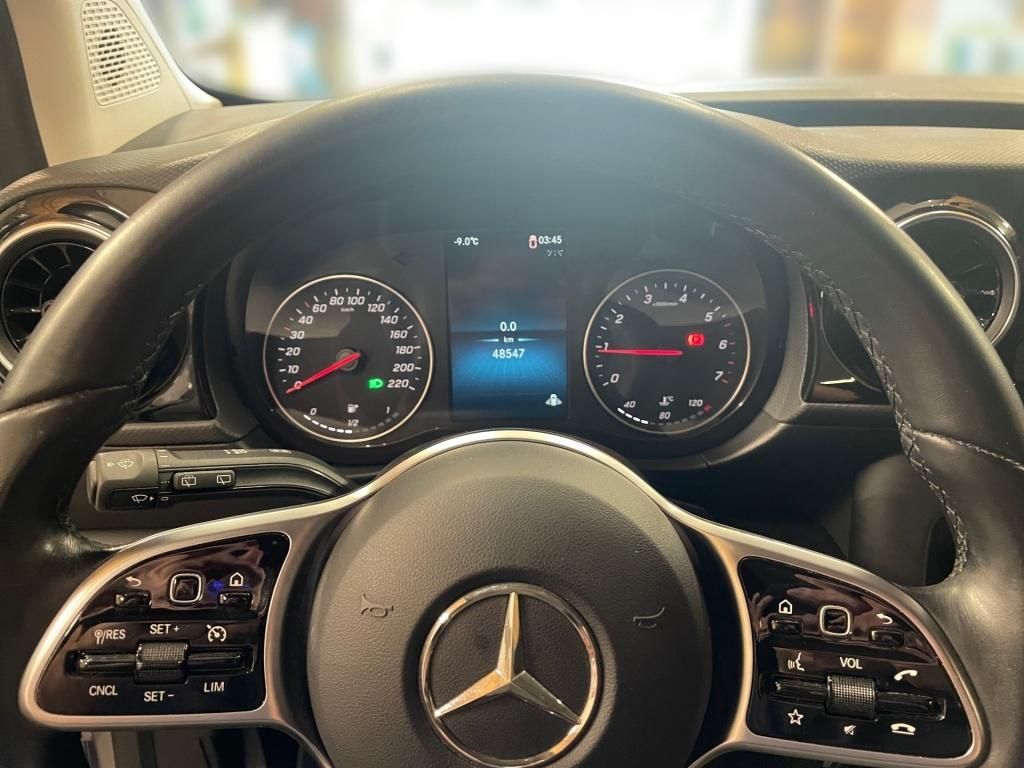 Fahrzeugabbildung Mercedes-Benz Citan 113 Tourer PRO Standard LED, RFK, NAVI, SH