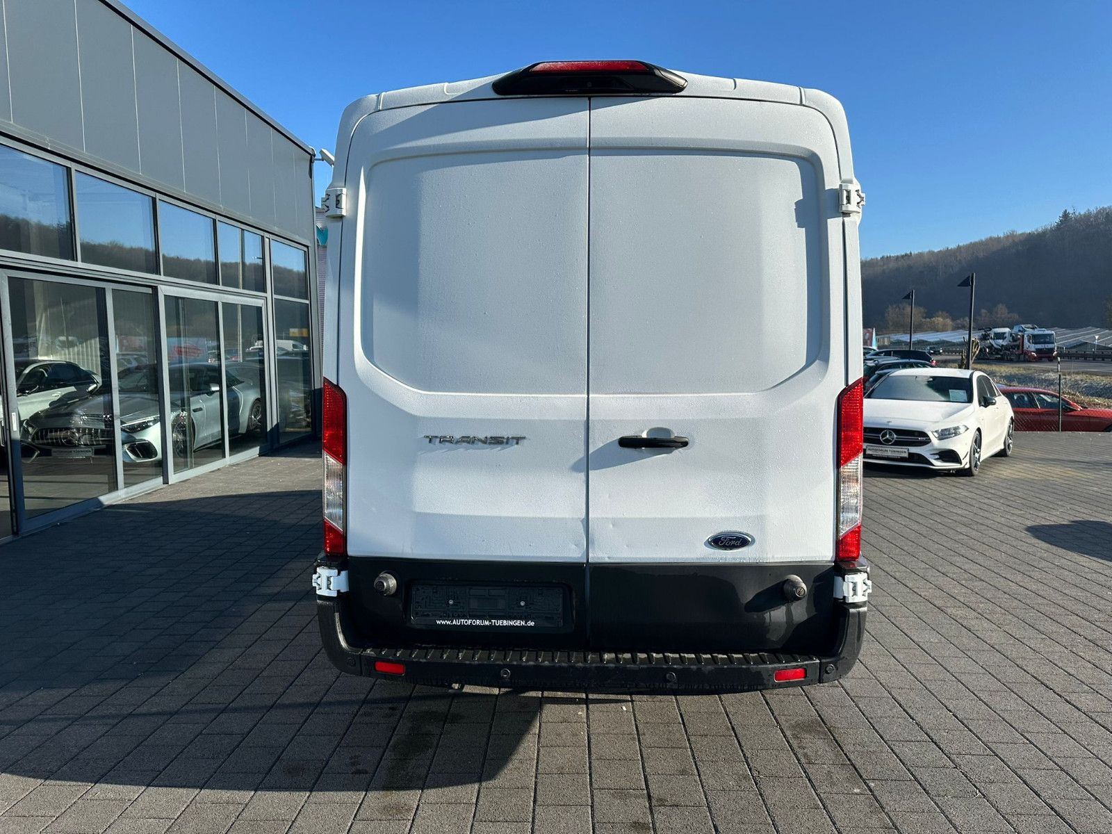 Fahrzeugabbildung Ford TRANSIT 350 L3H2 *AUTOMATIC*LADEFLÄCHE KLIMA