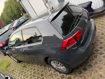 Volkswagen Golf - 4