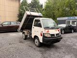 Piaggio PORTER PFAU KIPPER S90 4x4 ALLRAD 1.Hand - weiße Piaggio Porter