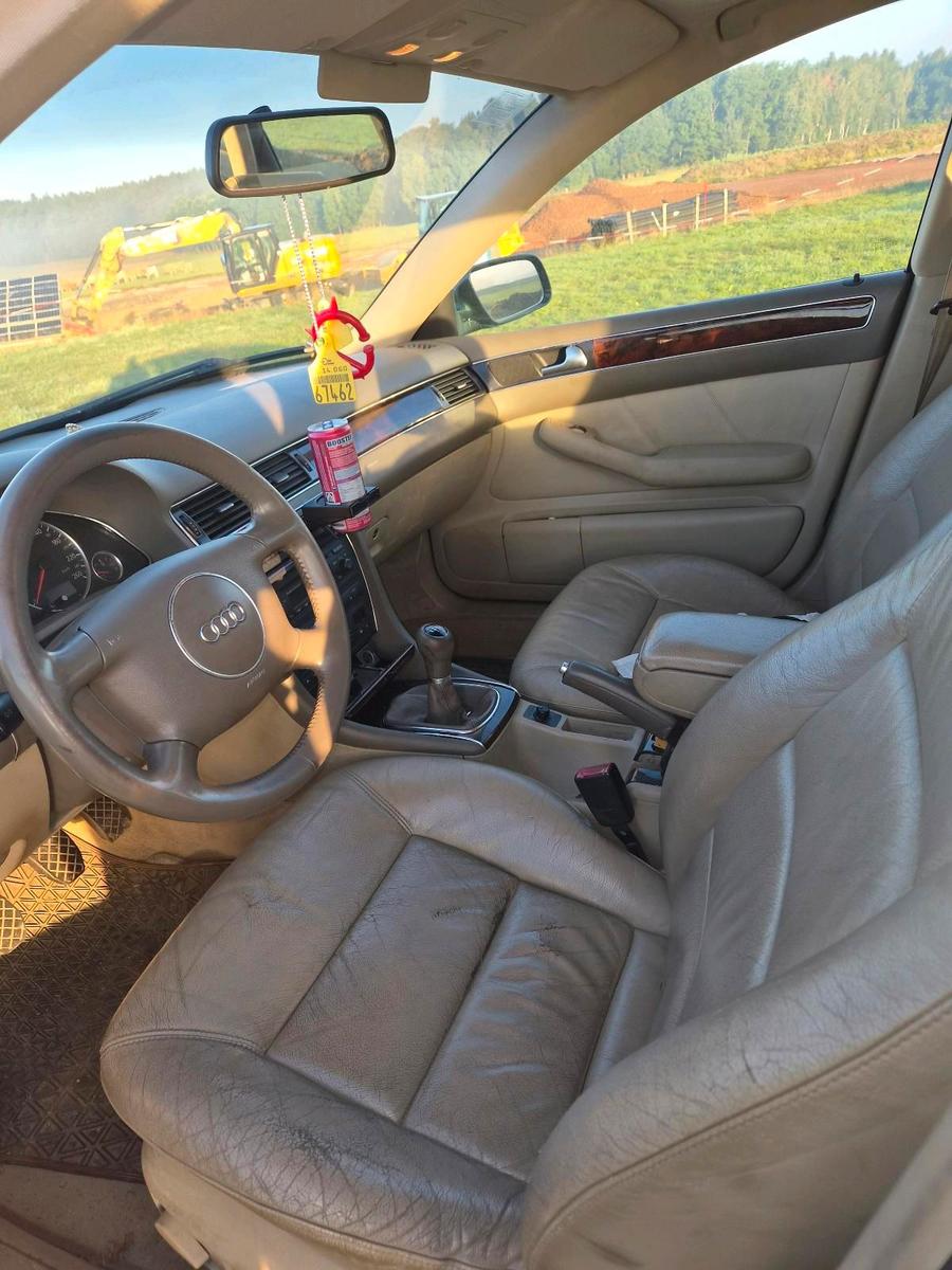 Audi A6 2004 — photo 5