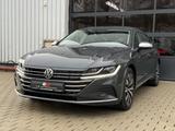 Volkswagen Arteon Shooting Brake Elegance eHybrid/ Uranogra - Volkswagen Arteon Elegance mit Hybrid-Antrieb (Benzin/Elektro)