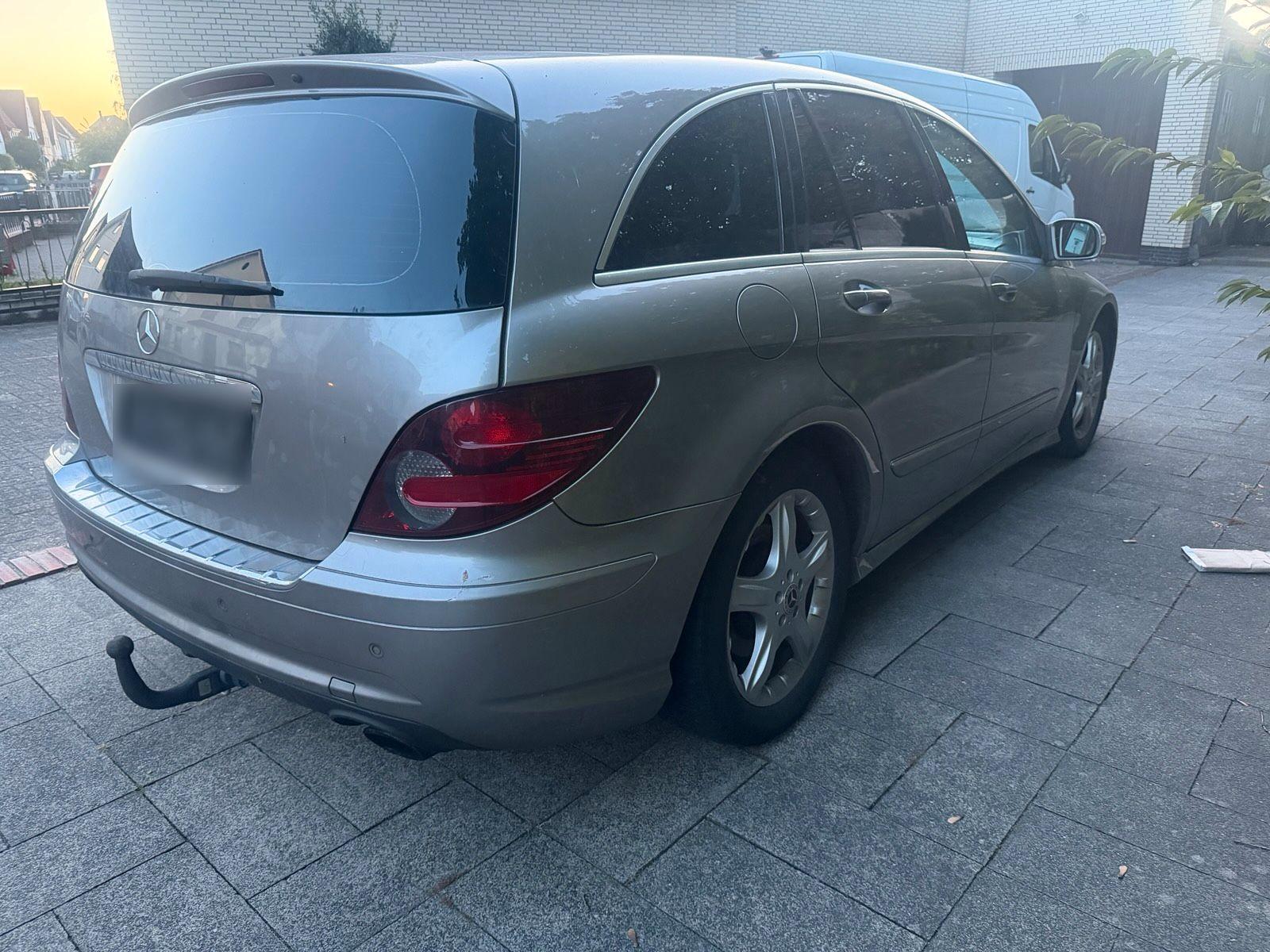 Mercedes-Benz R320 2007 — engine 224 HP (165kW)