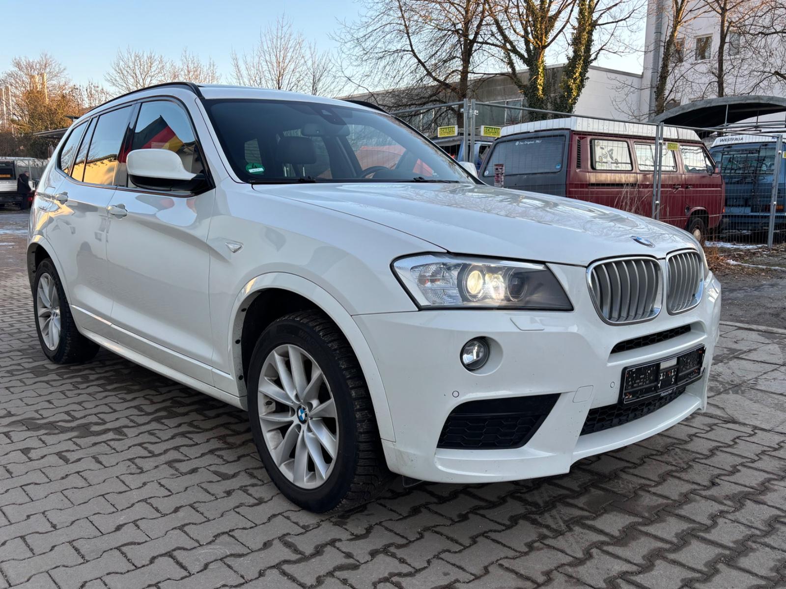 BMW X3 xDrive 30 d M-Sport  Head-Up Panorama