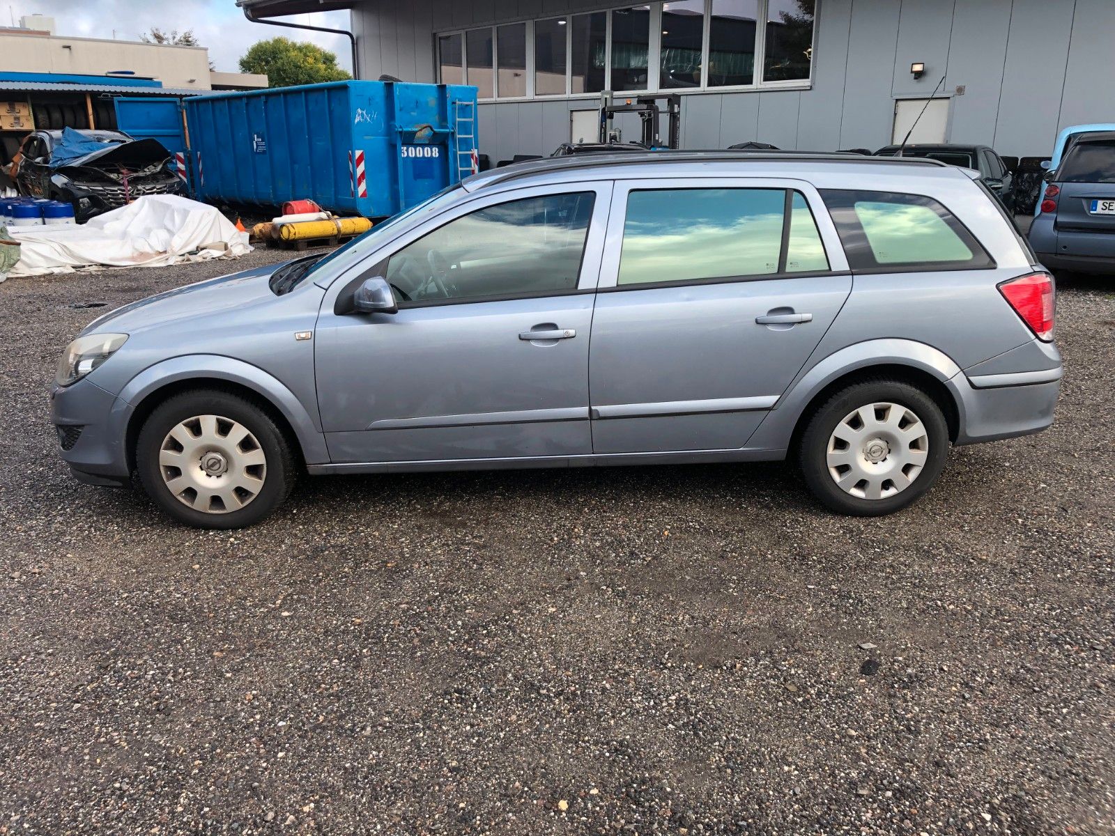 Fahrzeugabbildung Opel Astra H Caravan Innovation Hagelschaden