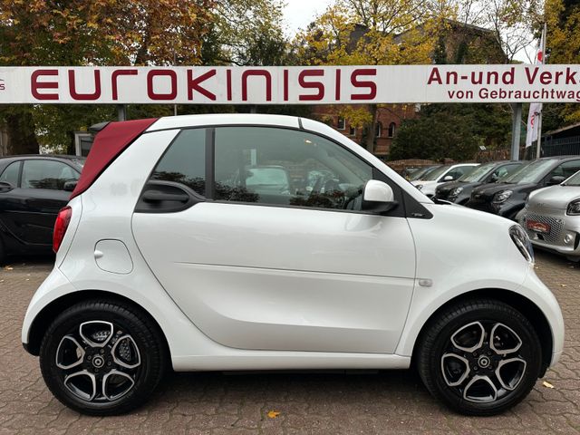 Smart fortwo Cabrio TWIN prime DCT*LEDER*NAVI*PTS*KAM*