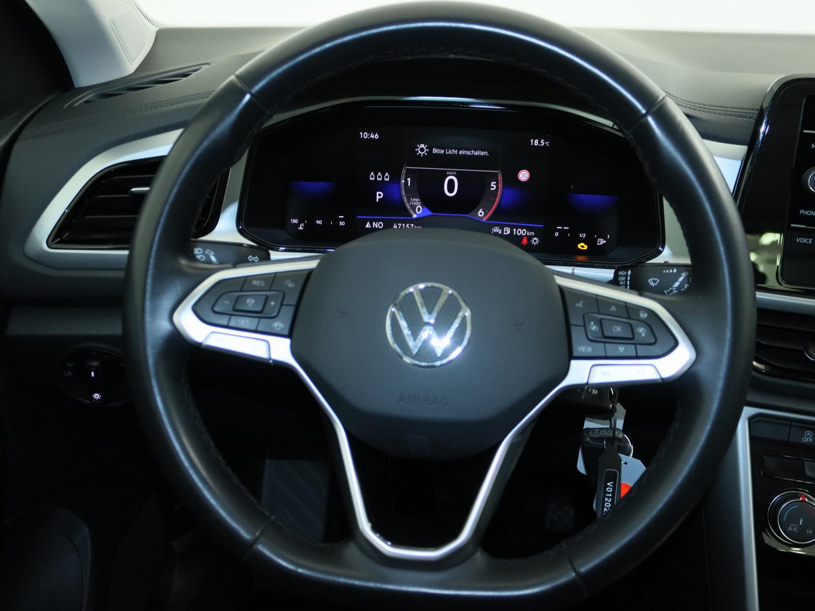 Volkswagen T-Roc 2.0 TDI Life AHK LED ACC NAVI SHZ PDC