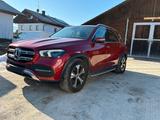 Mercedes-Benz GLE 350 e 4Matic 99% SoH,8-fach,20Zoll AMG,HuD - rote Mercedes-Benz GLE 350