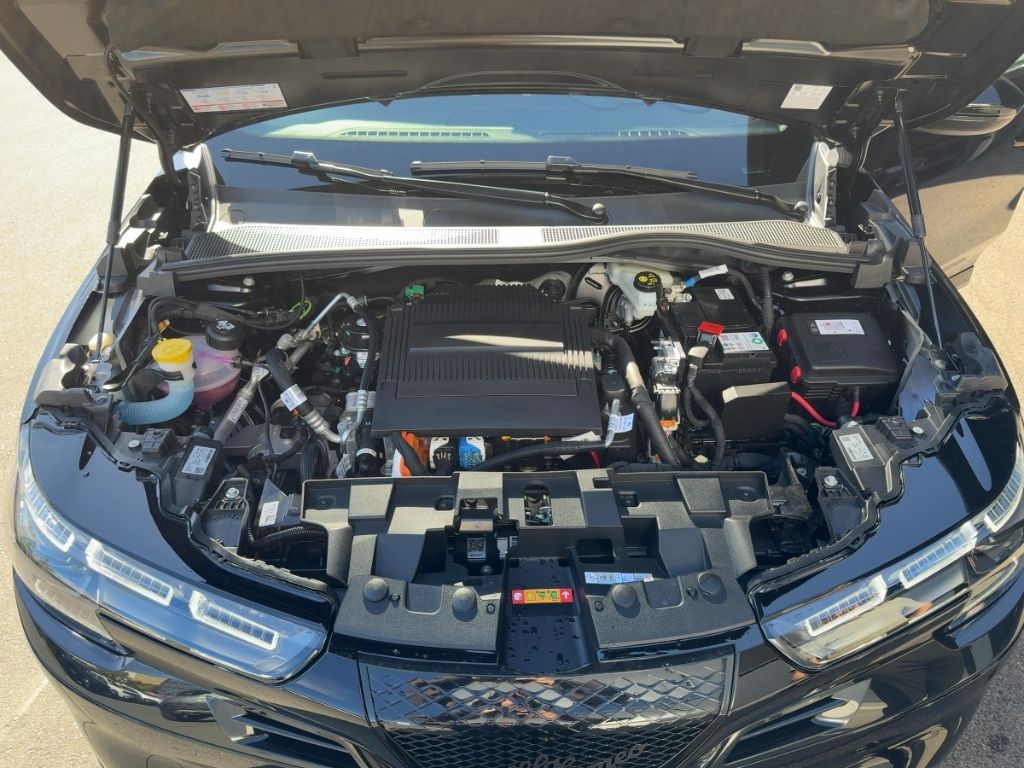 Fahrzeugabbildung Alfa Romeo Junior Elettrica Sport Speciale WÄRMEP. MATRIX N