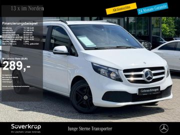 Mercedes V 220 - 1
