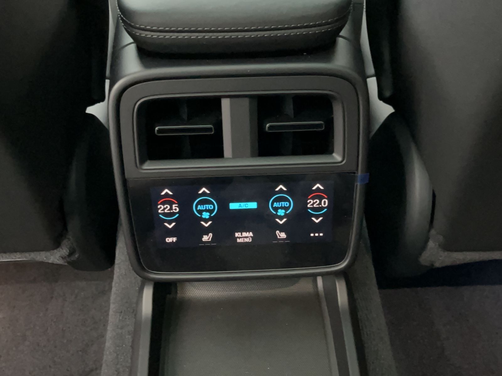 Porsche Taycan - Bild 23