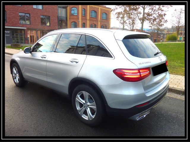 MERCEDES-BENZ GLC 250 *Exclusive *Navigation *PDC *Euro6 *AHK