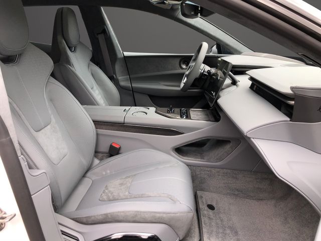 Fahrzeugabbildung Lotus Emeya 21 Zoll Black Badges Lotus Wuppertal