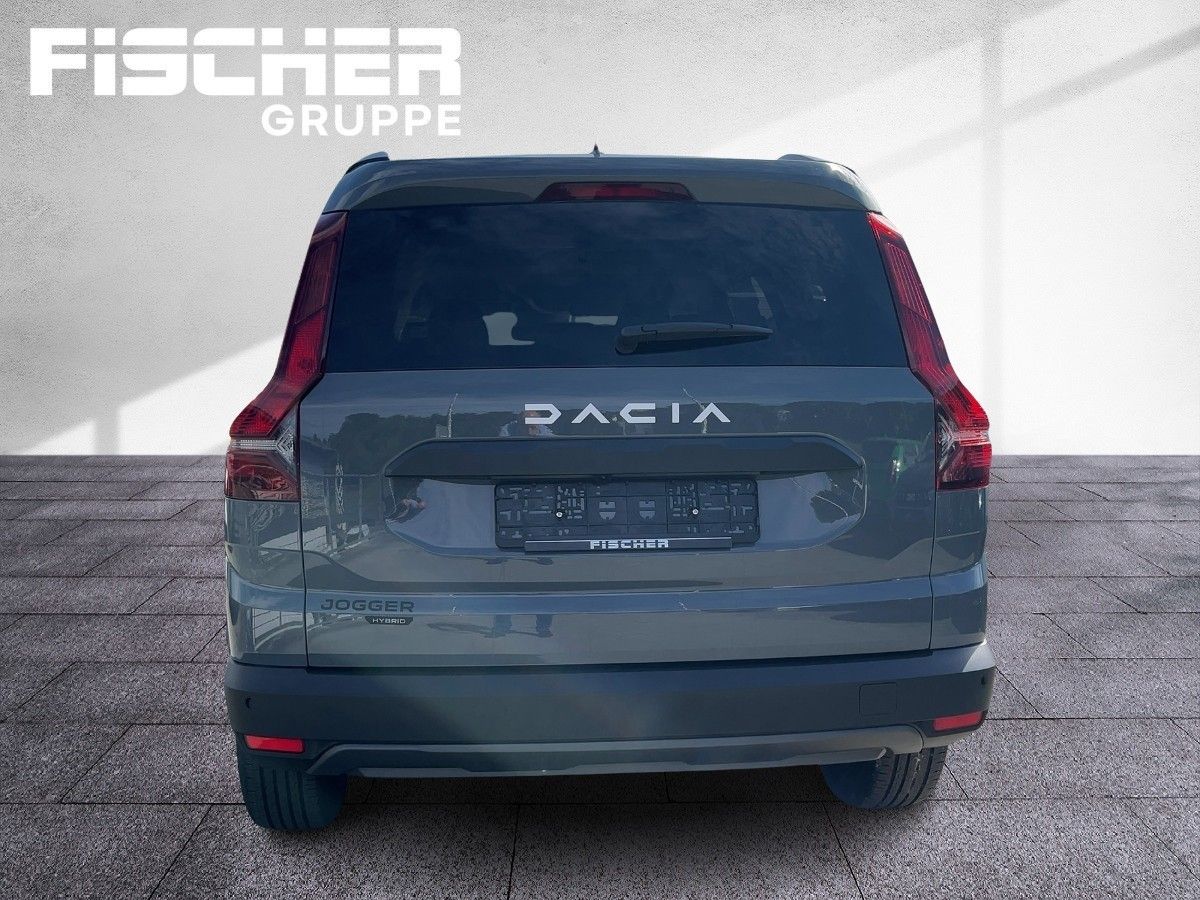 Fahrzeugabbildung Dacia Jogger Expression HYBRID 140 SHZ Kamera