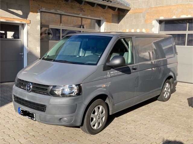 Volkswagen T5 Transporter