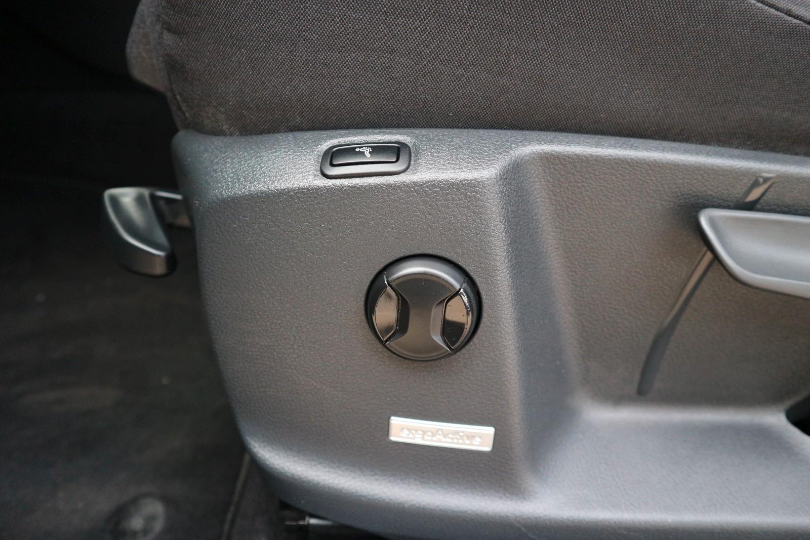 Volkswagen Golf Sportsvan VII Highline *2.HD|DSG|XENON|RFK*