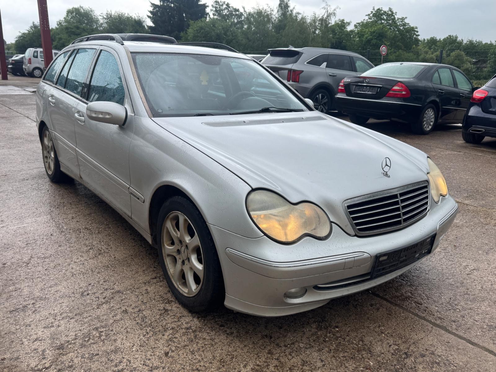 Mercedes-Benz C 220 CDI T AVANTGARDE