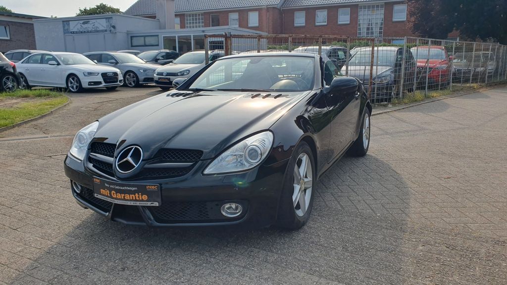 Mercedes-Benz SLK 300