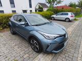 Toyota C-HR 2.0-l-VVTi Hybrid Team Deutschland + Navi - Toyota C-HR in Braunschweig