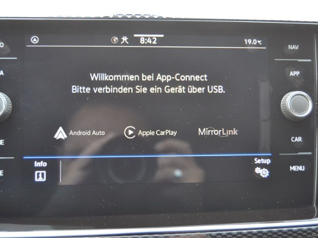 Polo 1.0 TSI 95 PS Life LED/IQ.DRIVE-PAKET/ACC/A