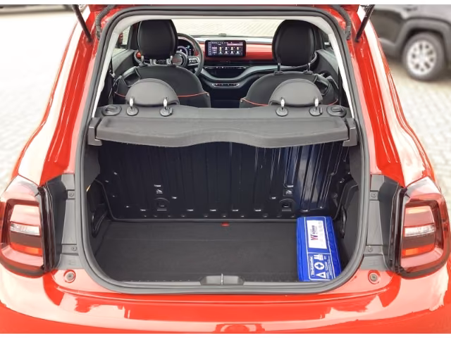 Fiat 500e Red *Sitzheizung *Navigation *Tempomat *And