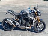 Triumph Speed Triple 1200 RS - TRIUMPH SPEED TRIPLE 1200 RS