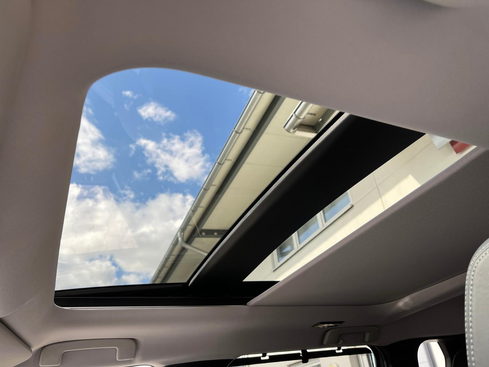 Mitsubishi Outlander 2.4L PHEV TOP 2-Farb