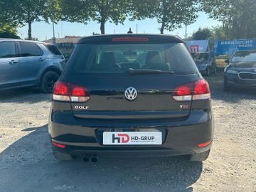 Volkswagen Golf - 5