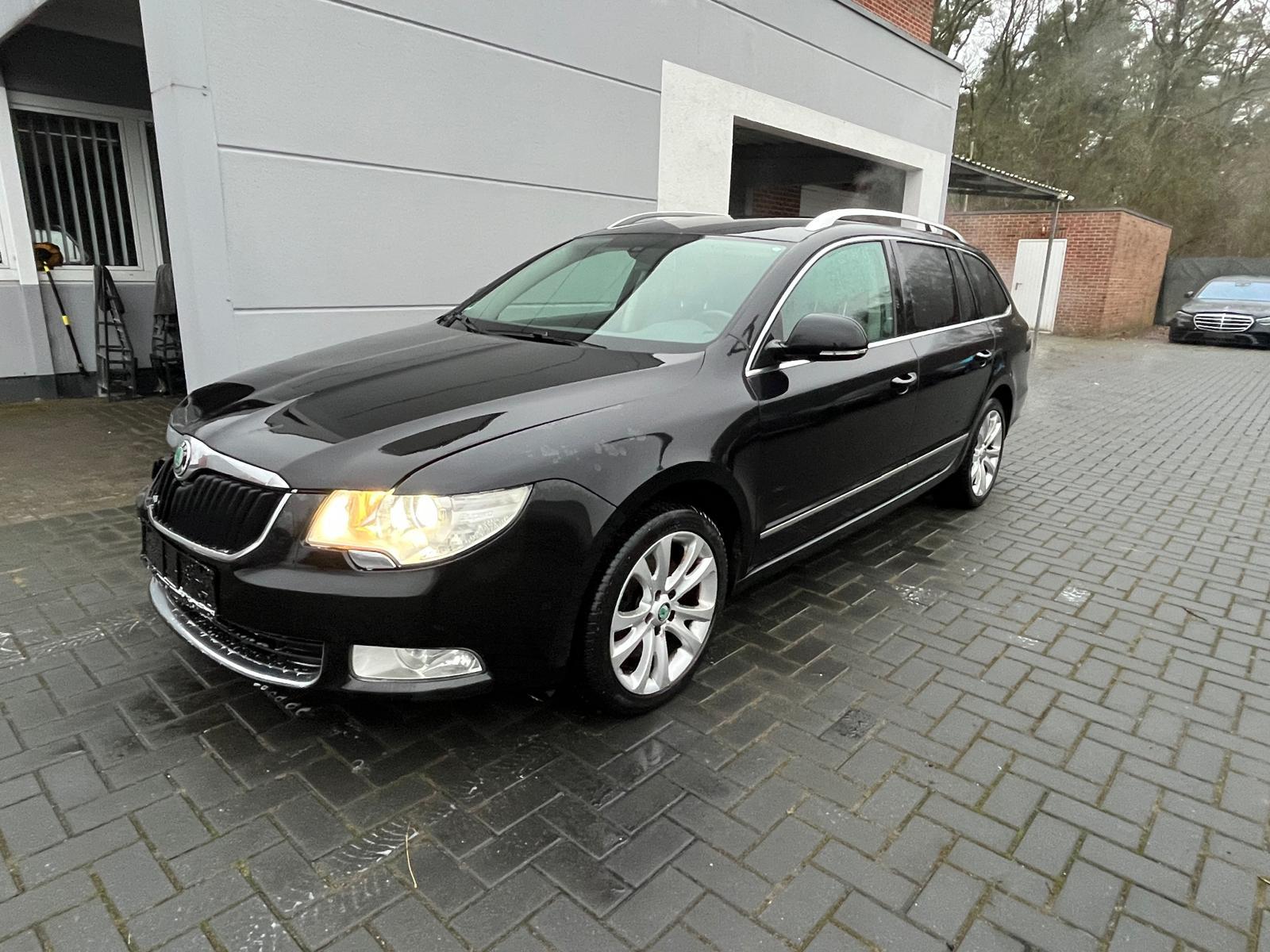 Skoda Superb Combi Elegance