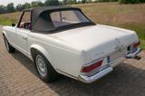 Mercedes-Benz W113 SL 230 Pagode