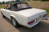 Mercedes-Benz W113 SL 230 Pagode