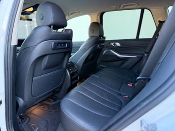 BMW X5 - 11