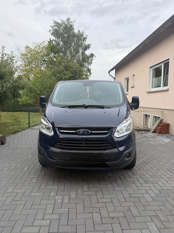 Image of Ford Tourneo Custom