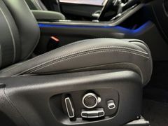 Foto Nummer 15: LAND ROVER Range Rover Velar