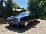 Mercedes-Benz E 300 TD 130 KW - OM 606.962 - Motor - gebrauchte Mercedes-Benz E 300 aus dem Jahr 1998