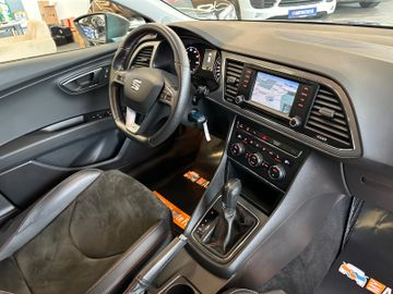 Seat Leon ST FR *LED*ACC*NAVI*ALCANTARA*PANO*