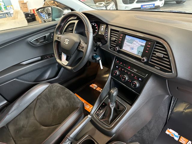 Seat Leon ST FR *LED*ACC*NAVI*ALCANTARA*PANO*