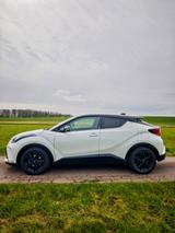 Toyota C-HR 2.0-l-VVTi Hybrid Team Deutschland Team... - gebrauchte Toyota C-HR aus dem Jahr 2021