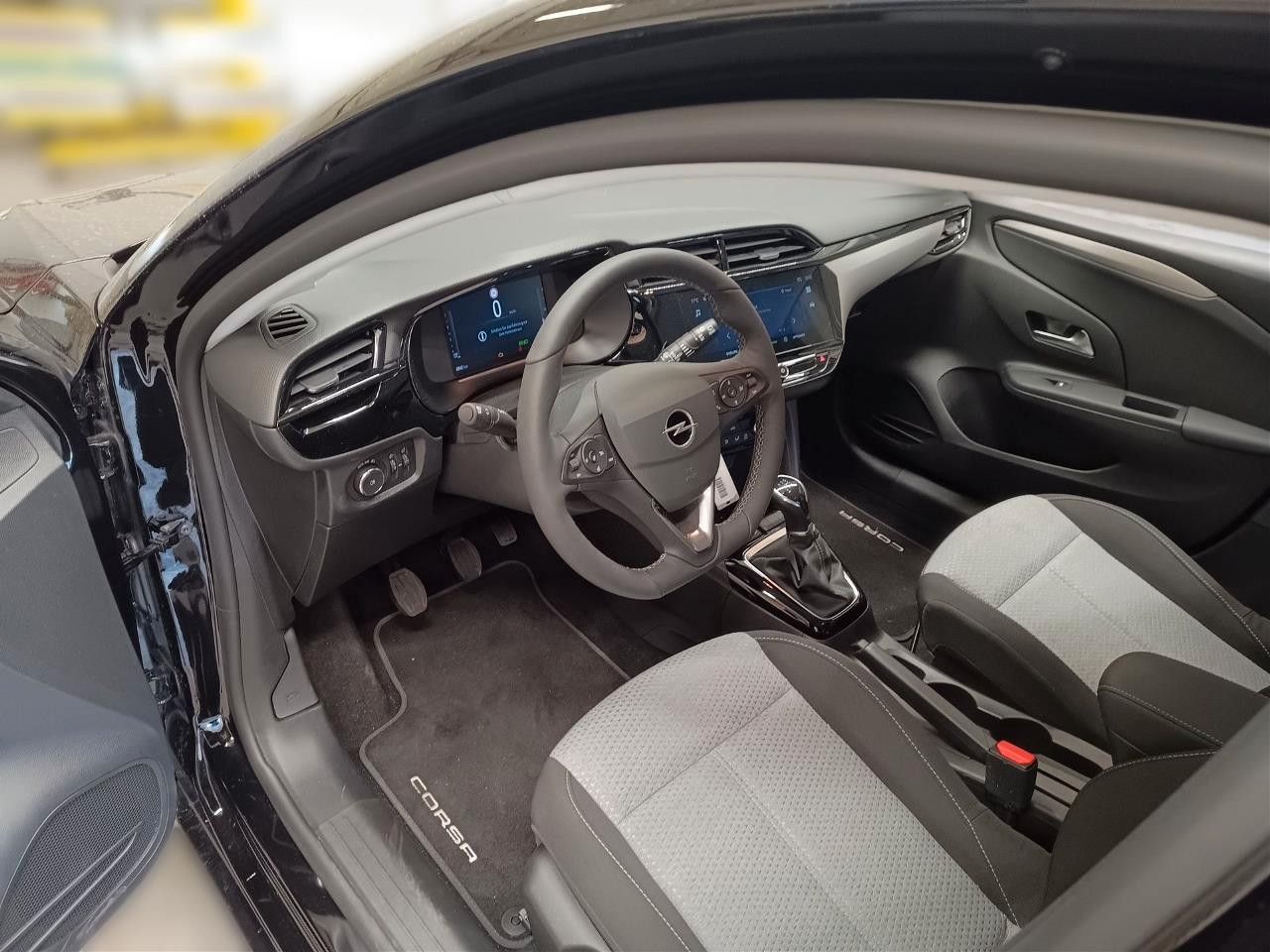 Fahrzeugabbildung Opel Corsa 1.2 MIRROR-LINK/SHZ/PDC/KAMERA/ALU16/LHZ