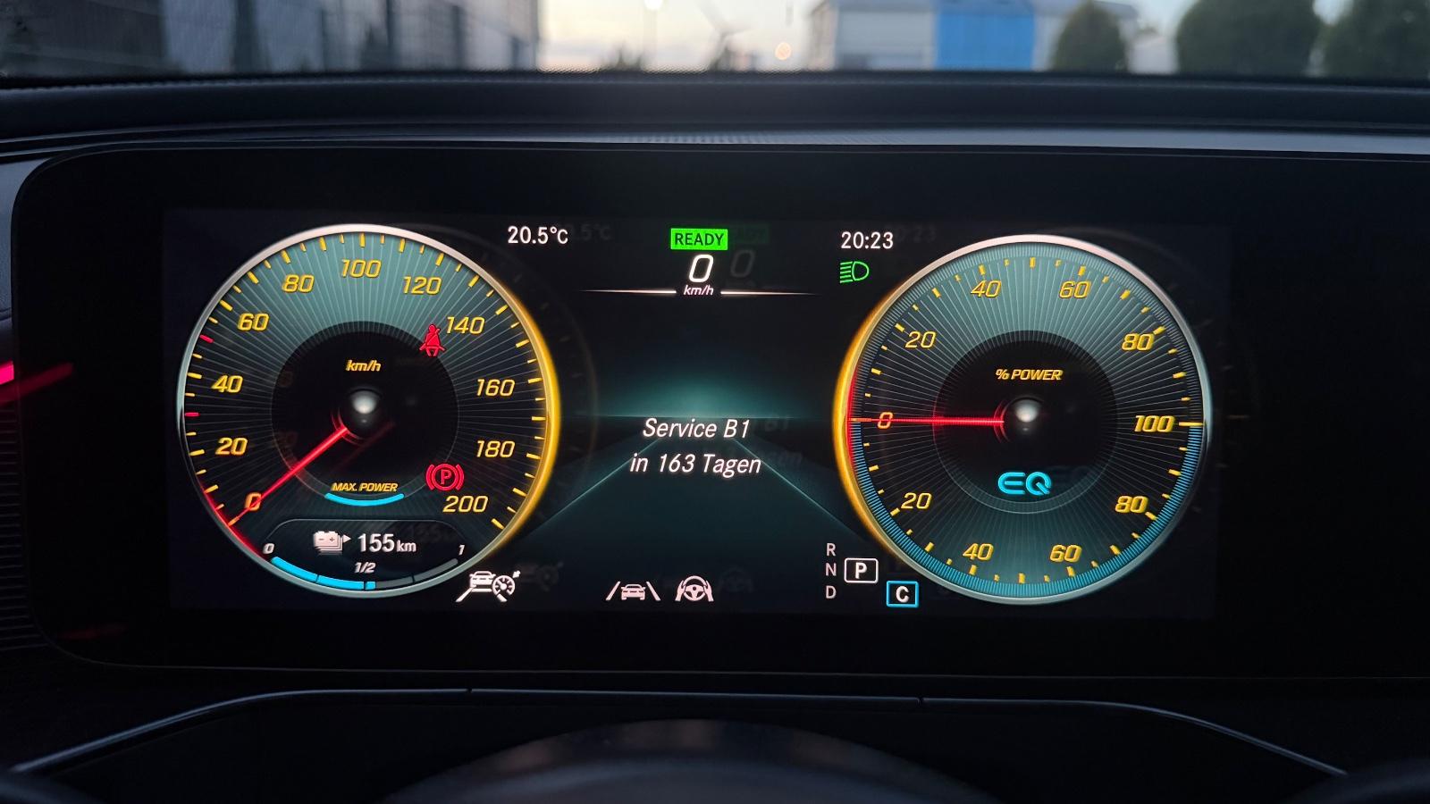 Mercedes-Benz EQC 400 4Matic AMG-LINE MULTIBEAM,360°,LEDER