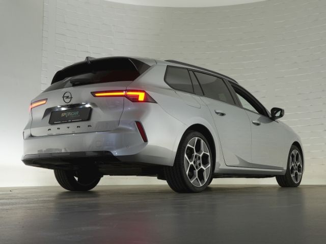 Astra L ST ULTIMATE AT+NAVI+360 GRAD KAMERA+SCHI