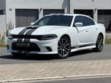 Dodge Charger R/T 5.7 V8 Hemi 1.Hand Alpine 20zoll Kam - Dodge in Nürnberg